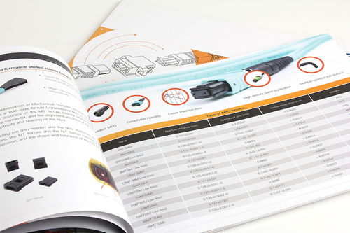 漢維mp0 mtp光纖5g通信產(chǎn)品宣傳企業(yè)商務(wù)扁平風(fēng)格畫冊(cè)